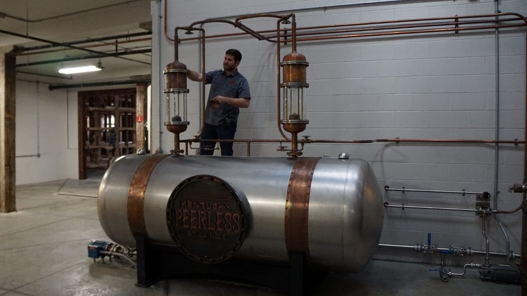 https://www.distillerytrail.com/wp-content/uploads/2019/07/vendome-copper-brass-works-peerless-distillery-spirit-safe-2-1024x576.jpg